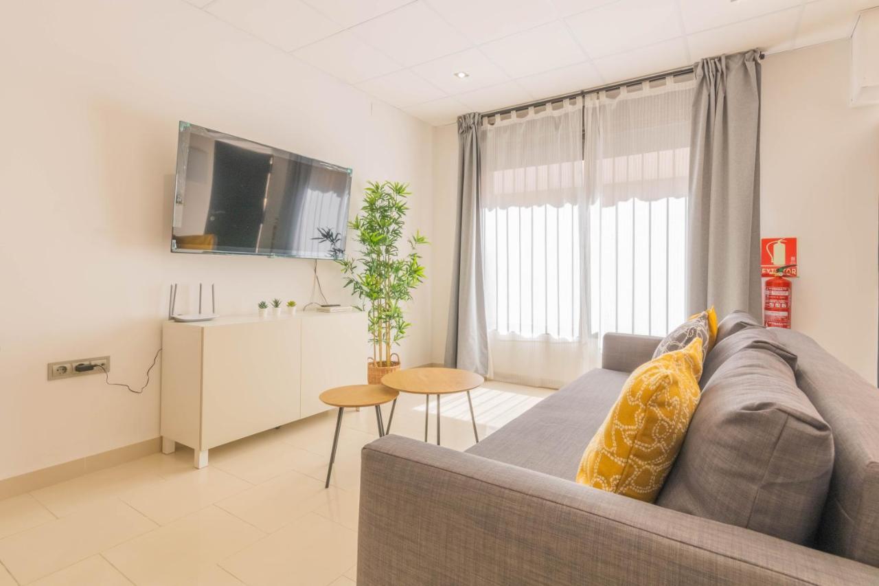 Apartamento Estacion Mozarabes Cordoba Apartment Ngoại thất bức ảnh